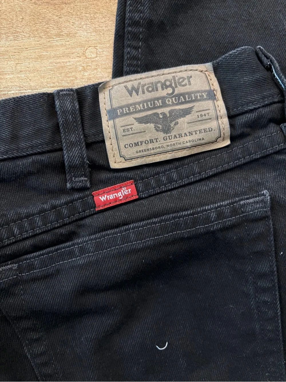 Wrangler Black Relaxed Fit Jeans Men's 44x30 100% Cotton Premium Quality Denim